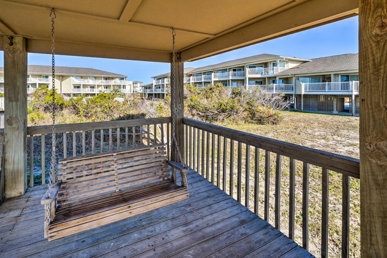 Oak Island Beachfront Condo With Community Pool Екстериор снимка